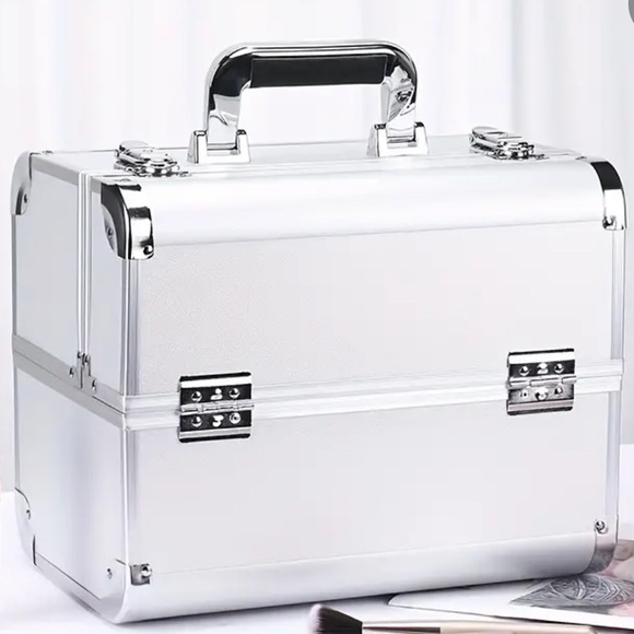 Makeup organizer professional three tier - Picture 3 of 3